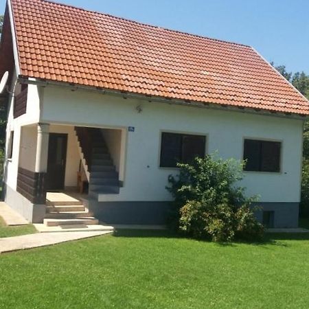 Apartman Filip Apartman Smoljanac Kültér fotó