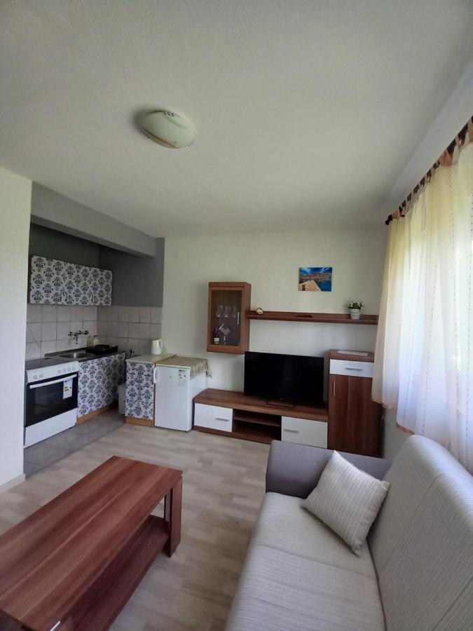 Apartman Filip Apartman Smoljanac Kültér fotó